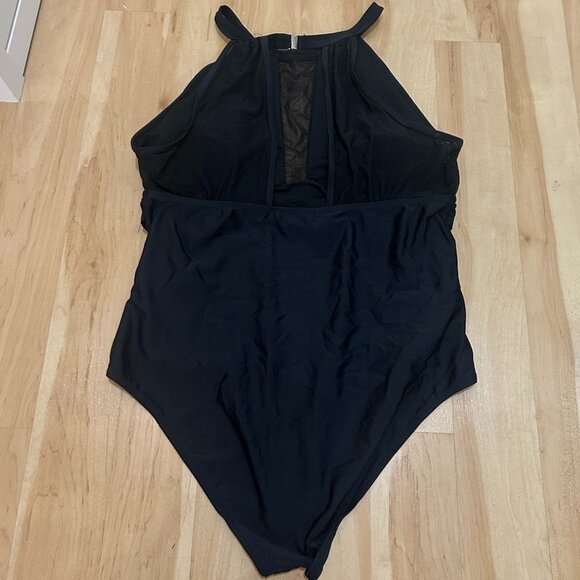 Black Mesh Chest One Piece Swimsuit - XL - Picture 2 of 2